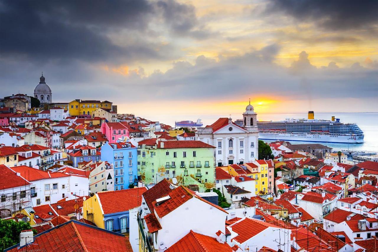 Your Home At Alfama'S Heart Lisboa Εξωτερικό φωτογραφία
